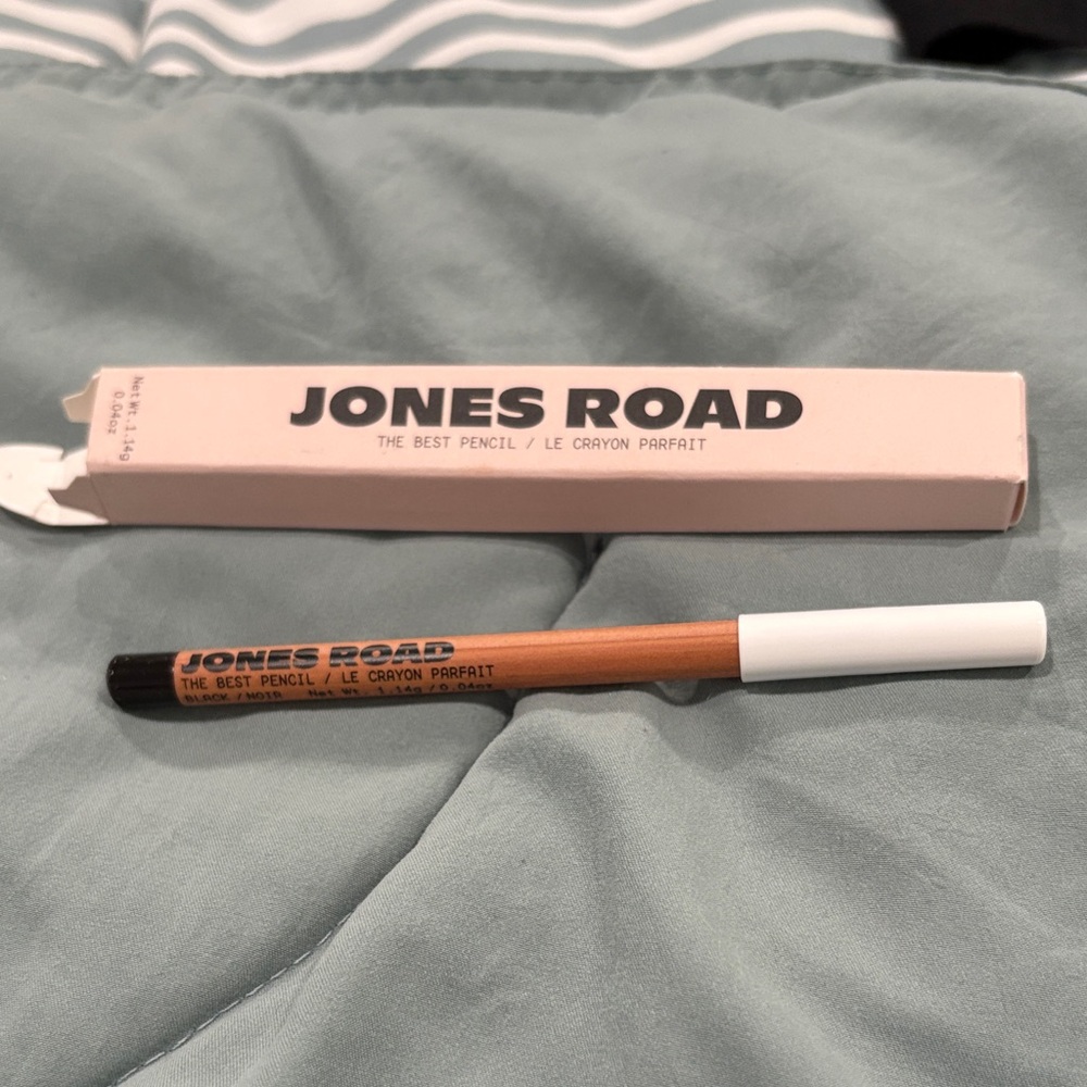 Jones Road The Best Pencil in Black.